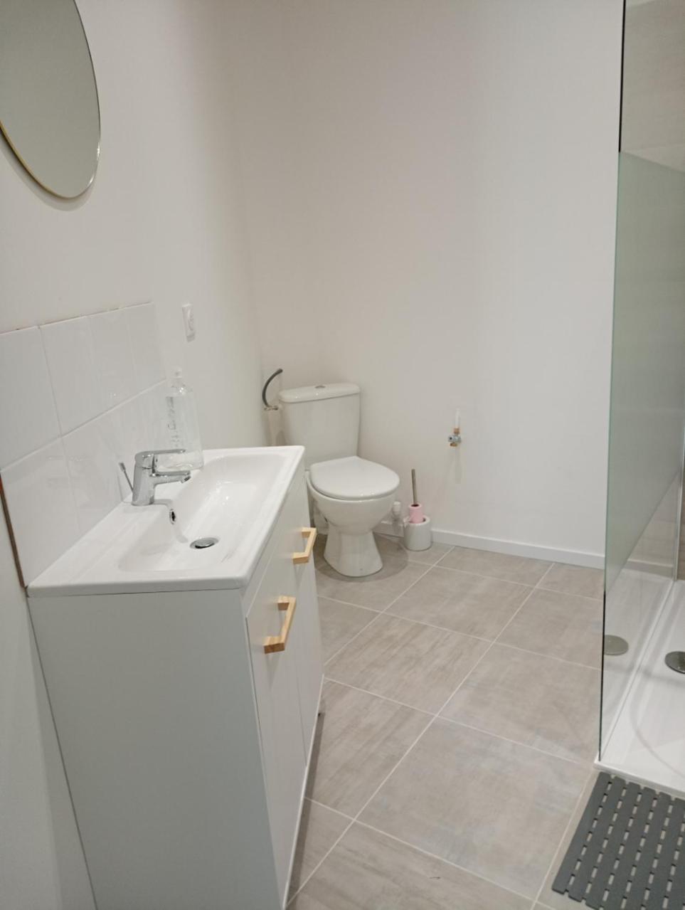 Appart Proche Toutes Commodites Souvigny Εξωτερικό φωτογραφία